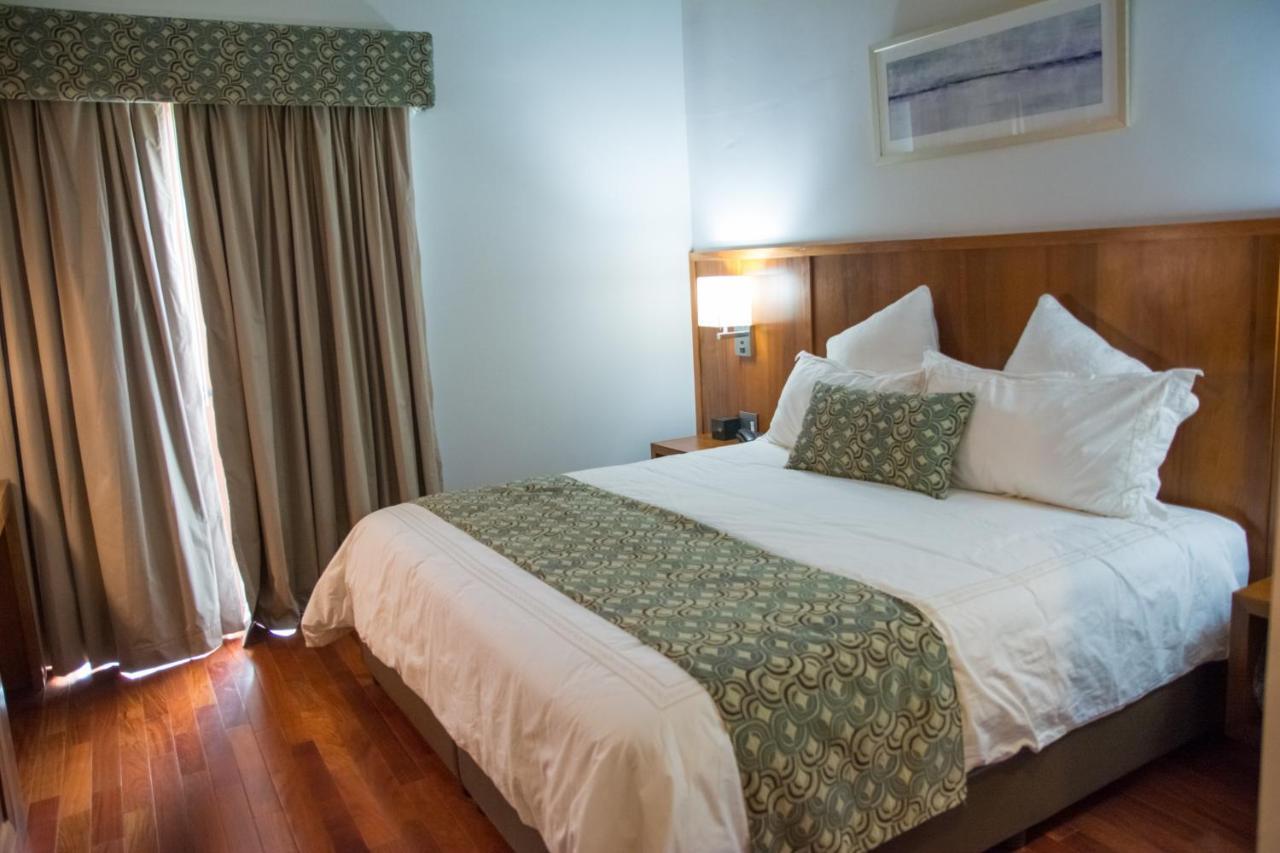 Los Brezos Hotel Boutique วอลคาน ภายนอก รูปภาพ