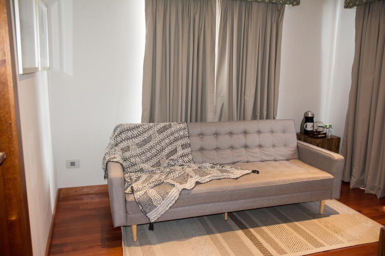 Los Brezos Hotel Boutique วอลคาน ภายนอก รูปภาพ