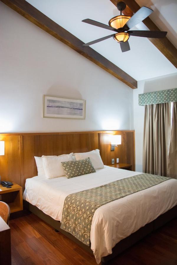 Los Brezos Hotel Boutique วอลคาน ภายนอก รูปภาพ