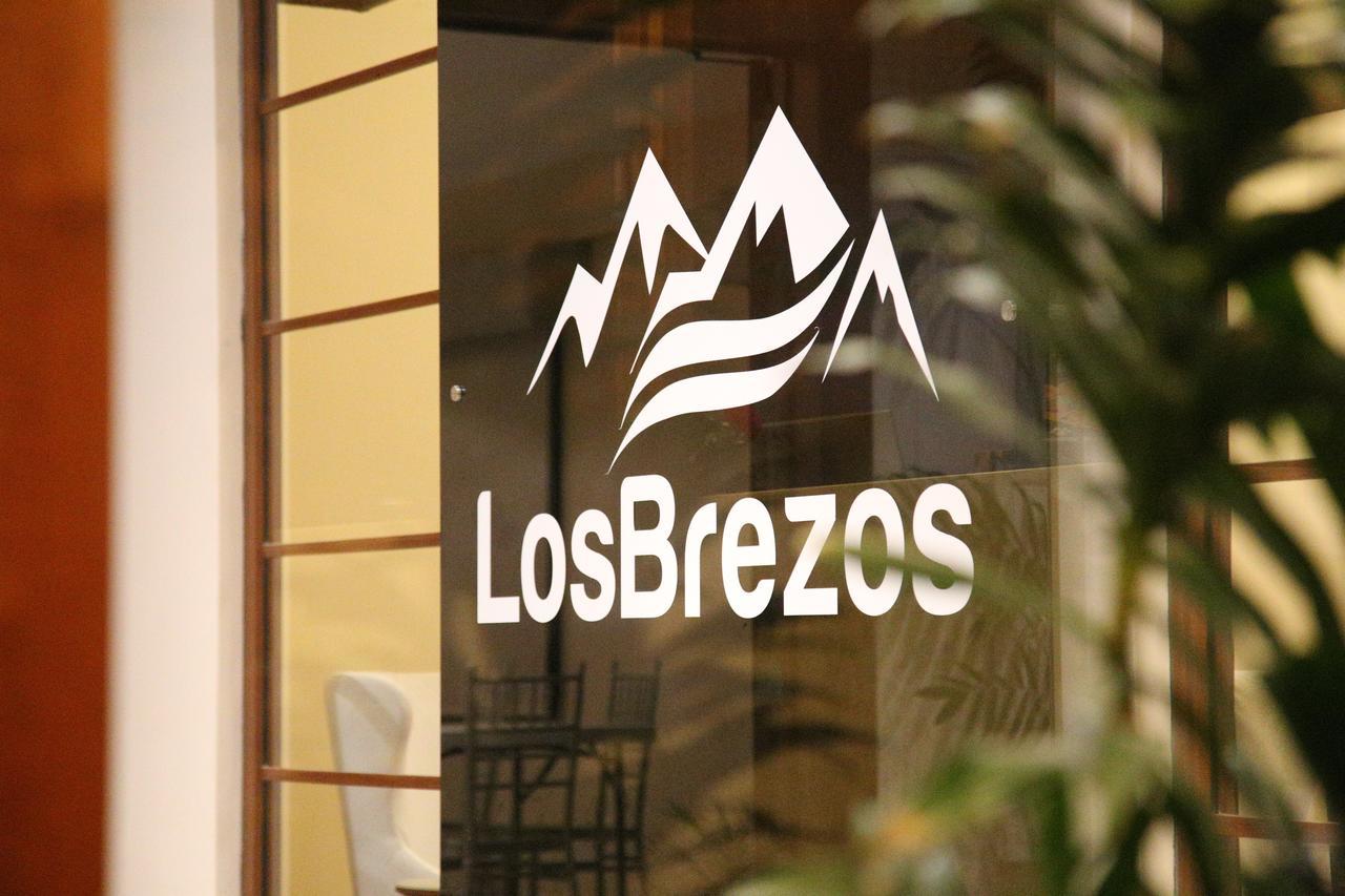 Los Brezos Hotel Boutique วอลคาน ภายนอก รูปภาพ