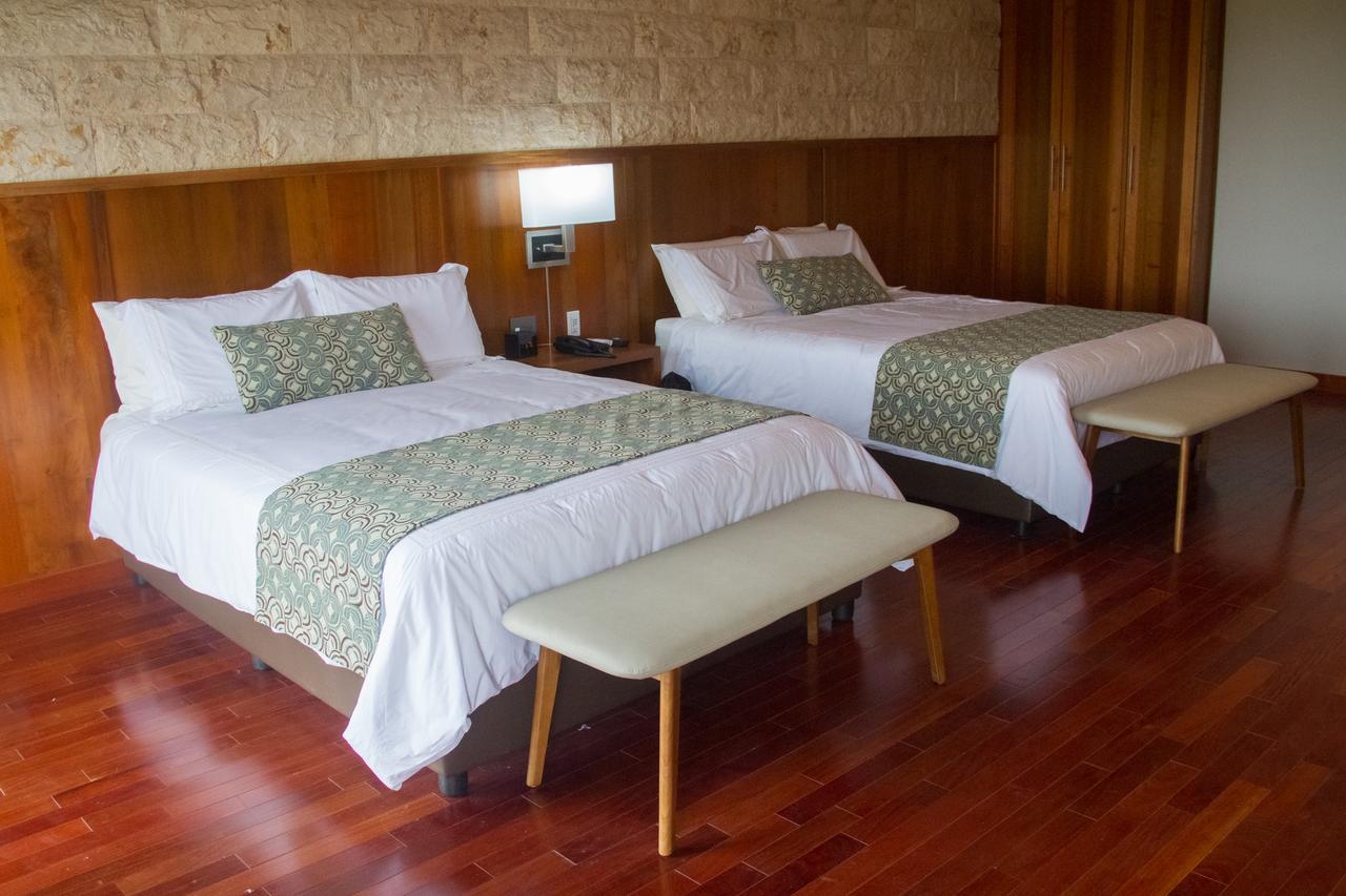 Los Brezos Hotel Boutique วอลคาน ภายนอก รูปภาพ