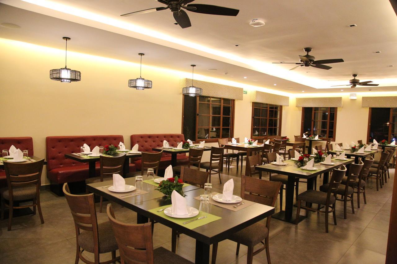 Los Brezos Hotel Boutique วอลคาน ภายนอก รูปภาพ